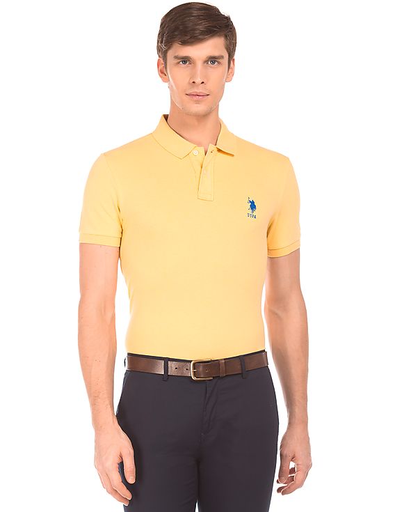 NNNOW- Get U.S. POLO ASSN. Solid Slim Fit Polo Shirt at only Rs. 1050