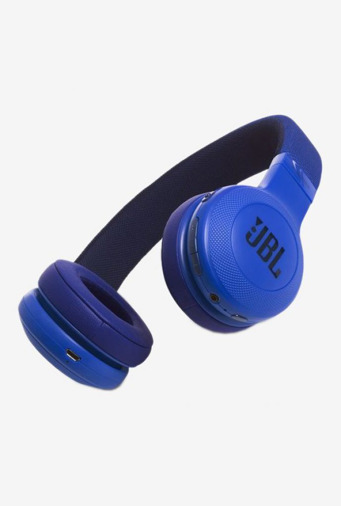 JBL E45BT Signature Sound Wireless On-Ear Headphones with Mic (Black)