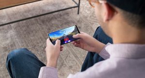 OnePlus 6 (Mirror Black, 8GB RAM + 128GB Memory)