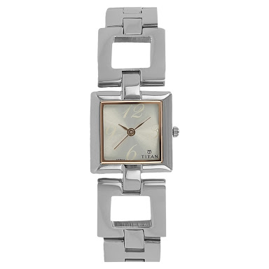 Shoppers Stop- Grab TITAN Womens Purple Silver White Dial Analog Watch Only at Rs.3035